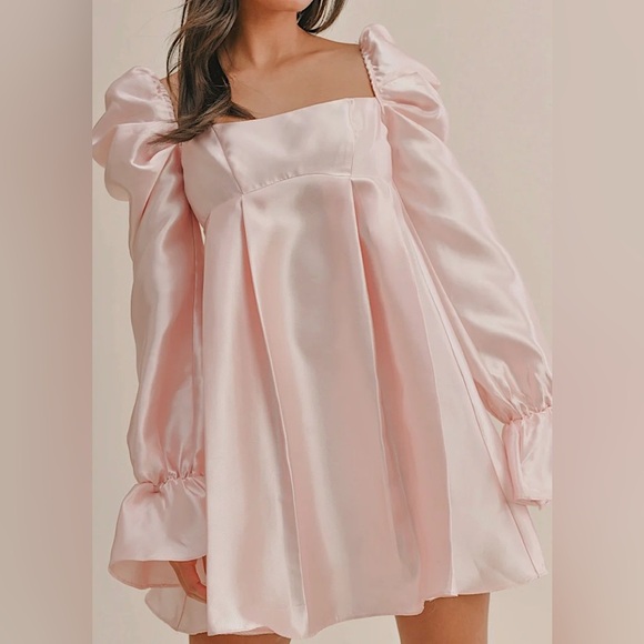 ASOS Luxe Satin Pink Baby Doll Mini Dress With Open Back and Bow Size US 4 - Picture 1 of 9